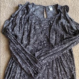 Old Navy Women’s Long Sleeve Top